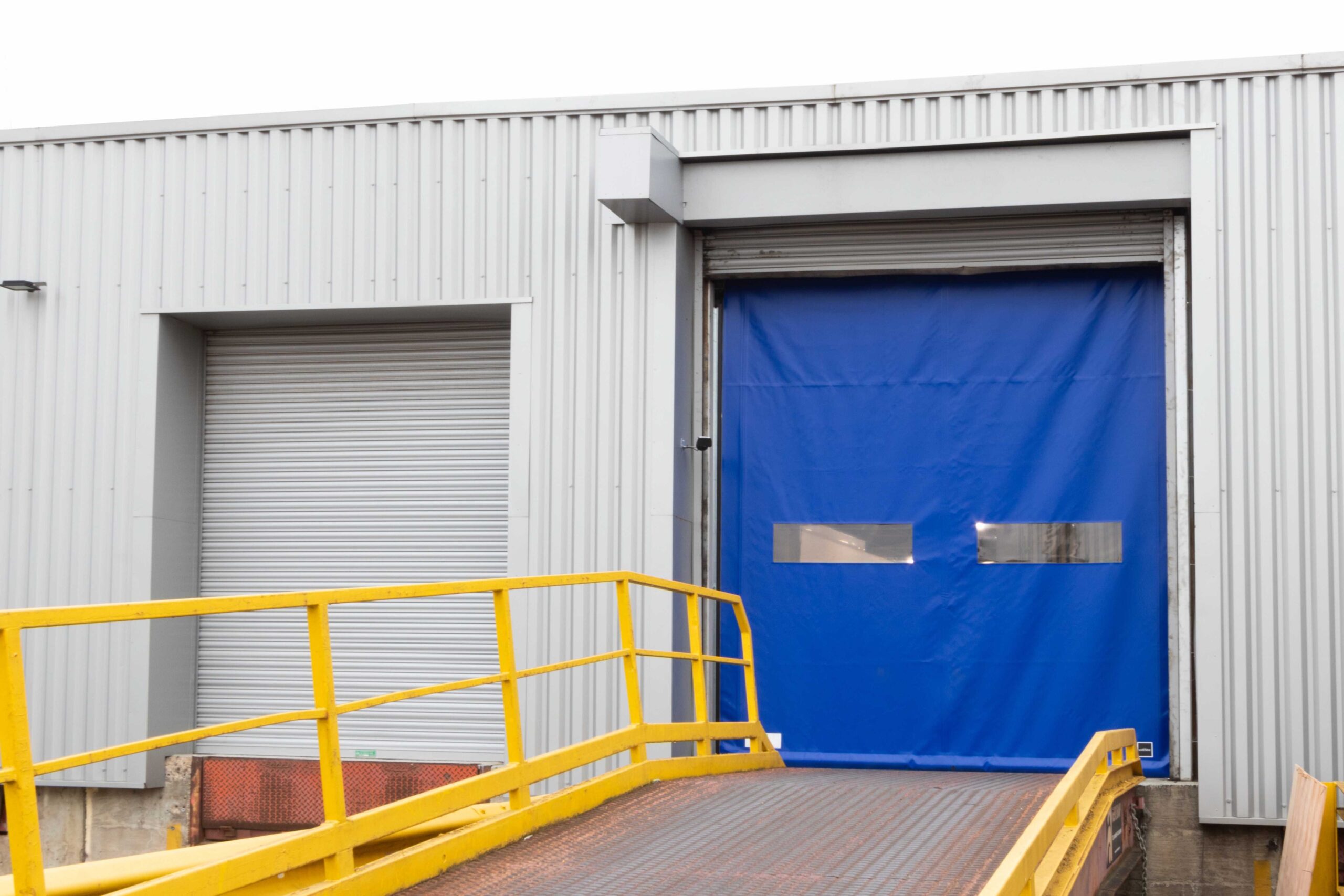 Automotive industry fast action high speed door