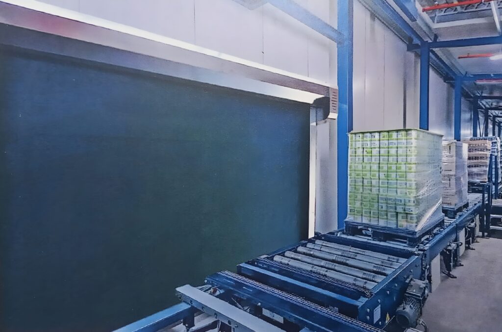 AUTO-MACHINE high speed door in machinery environment